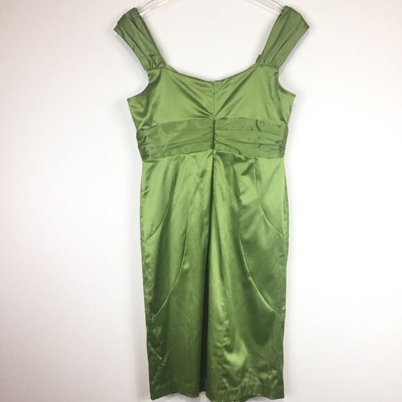 Monroe & Main | Green Stretch Satin Dress - Picture 2 of 5